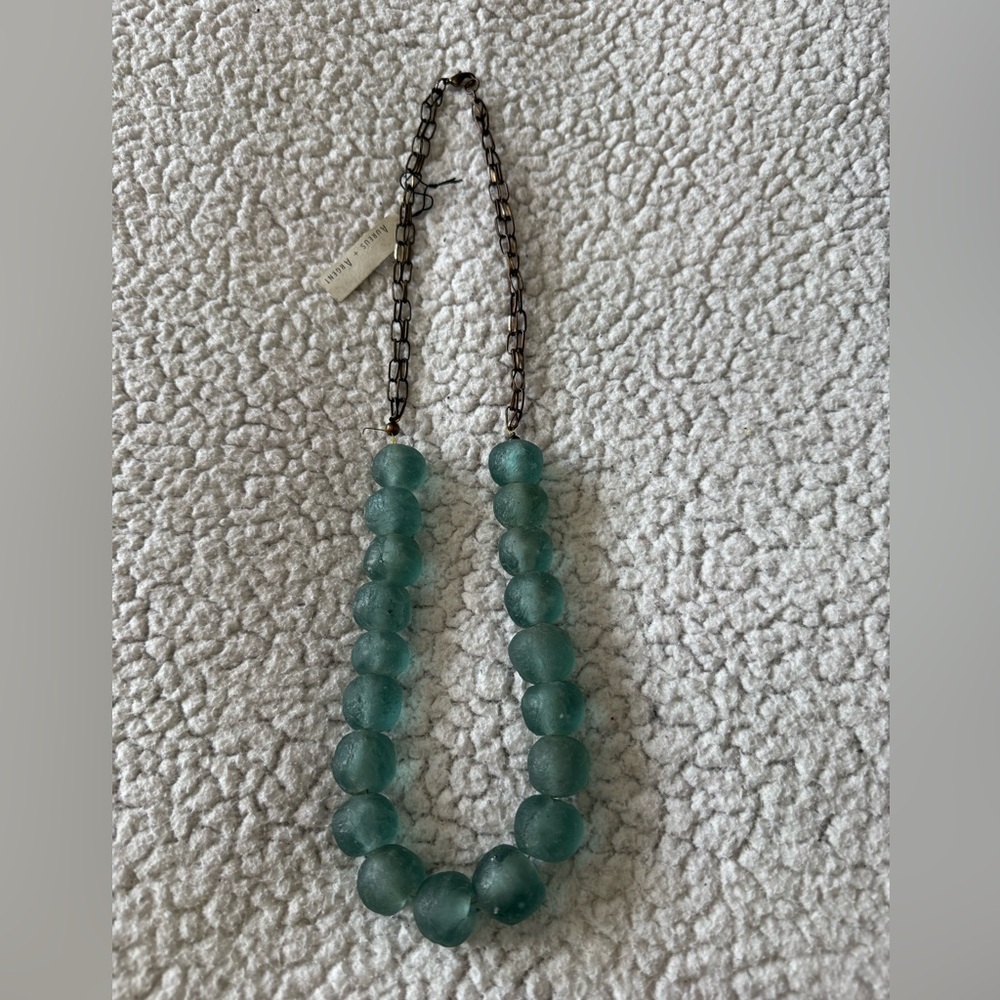 NWT Banana Republic Aegean Indigo Blue Aqua Glass Necklace - Picture 3 of 10